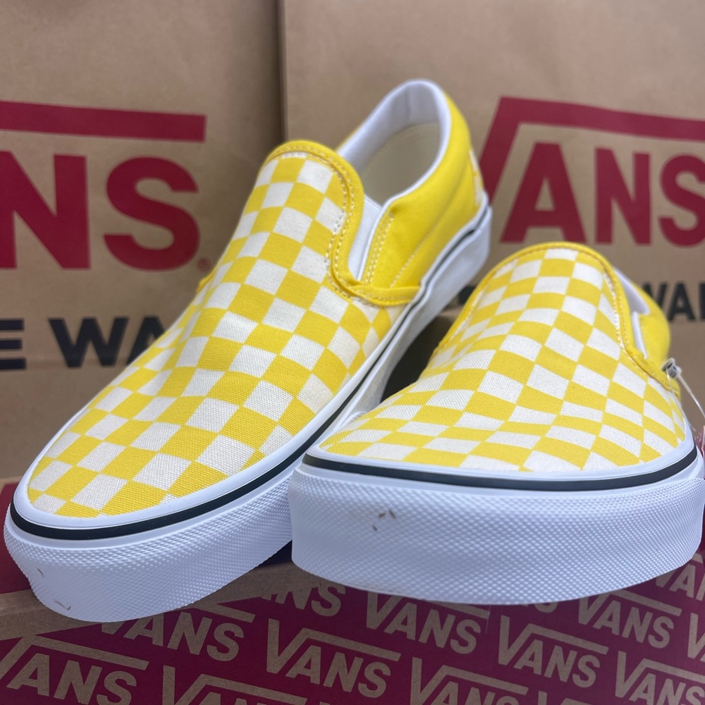 Vans Men's Classic Slip-On (Checkerboard) Cyber Yellow Sneakers
VN0A33TB42Z - Picture 12 of 16
